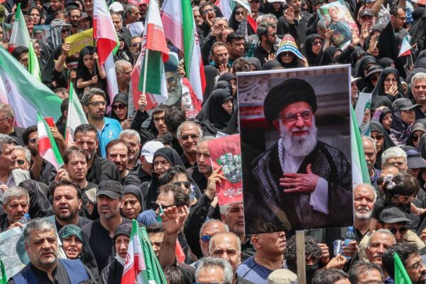 Fatwas draw a red line: No tolerance for threats against Ayatollah Khamenei